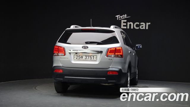 Kia Sorento Diesel 2.2 2WD TLX Premium — пробег 187 150 км — фото 4 из 5