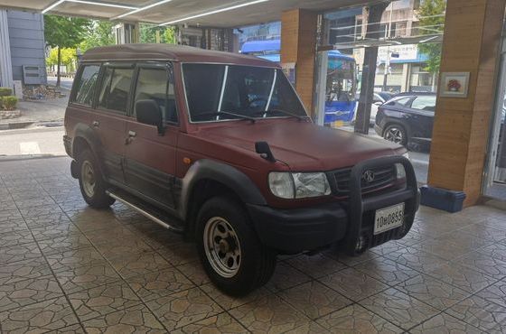 Hyundai Galloper 9-Seater V6 LPG — пробег 215 480 км — фото 1 из 5