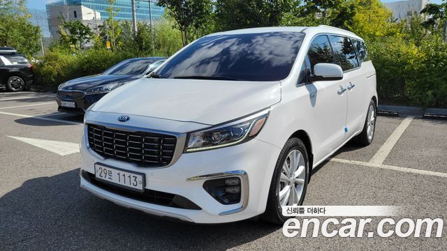 Kia Carnival из Кореи Encar