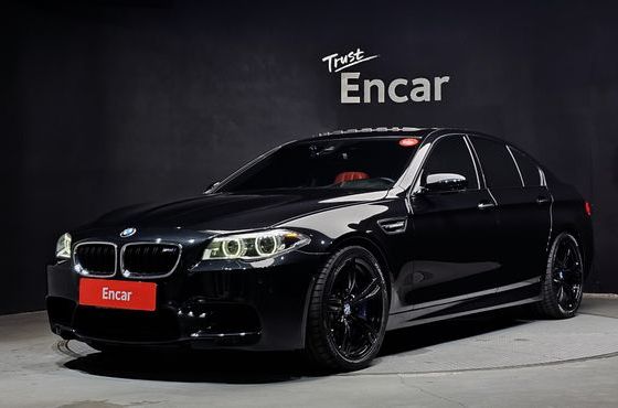 BMW M5 M5 Sedan — пробег 60 376 км — фото 1 из 5
