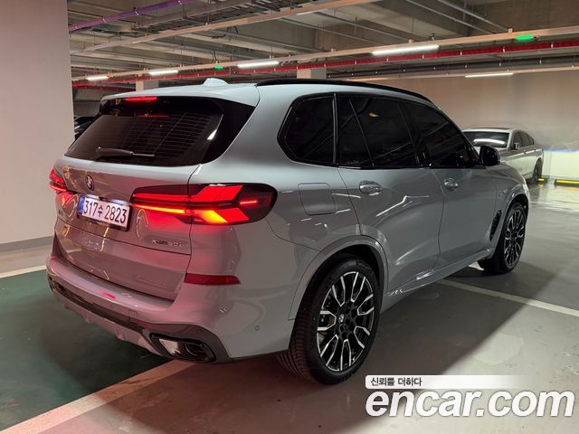 BMW X5 xDrive 50e M Sport — пробег 2 950 км — фото 5 из 5