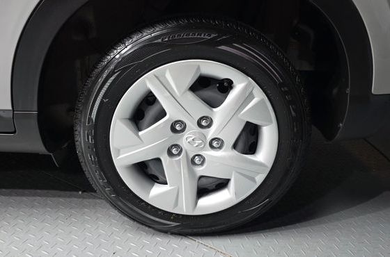 Hyundai Venue 1.6 Smart — пробег 48 578 км — фото 5 из 5