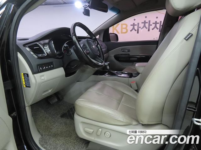 Kia Carnival 7-Seater Limousine President — пробег 120 483 км — фото 5 из 5