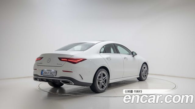 Mercedes-Benz CLA-Class CLA250 4MATIC — пробег 2 886 км — фото 4 из 5