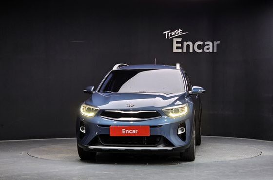 Kia Stonic Diesel 1.6 Prestige — пробег 67 389 км — фото 3 из 5
