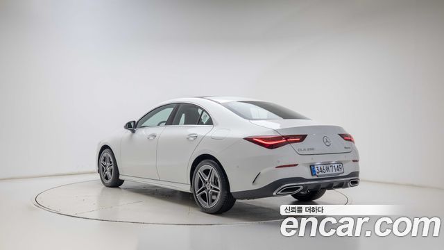 Mercedes-Benz CLA-Class CLA250 4MATIC — пробег 3 396 км — фото 3 из 5