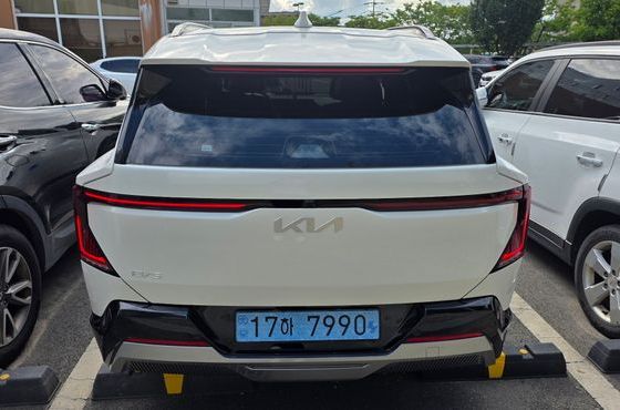 Kia EV5 Long Range 2WD Earth — пробег 336 км — фото 2 из 5