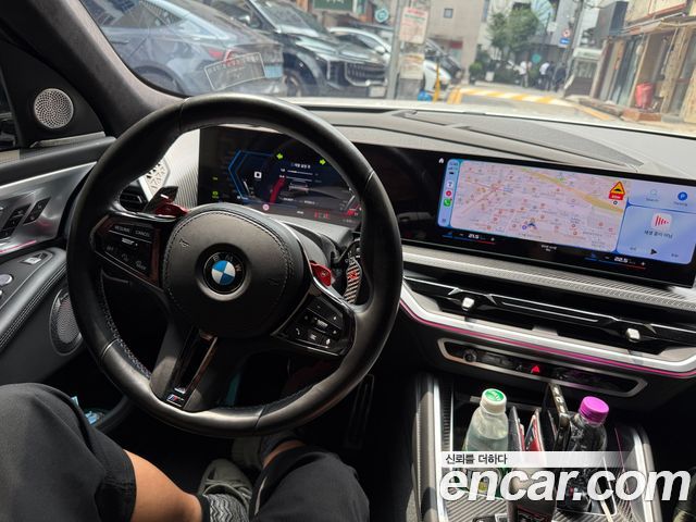 BMW XM 4.4 — пробег 26 800 км — фото 5 из 5