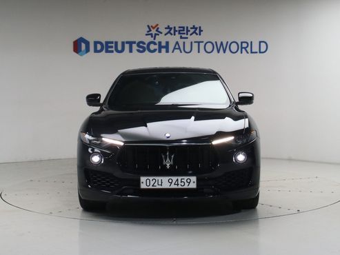 Maserati Levante 3.0 S AWD — пробег 107 467 км — фото 3 из 5