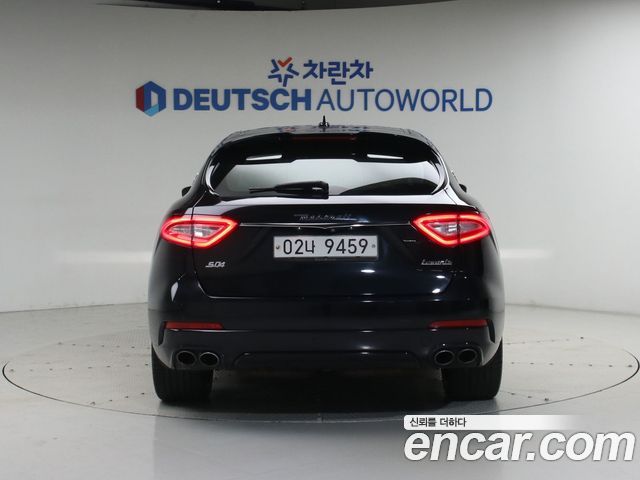 Maserati Levante 3.0 S AWD — пробег 107 467 км — фото 4 из 5