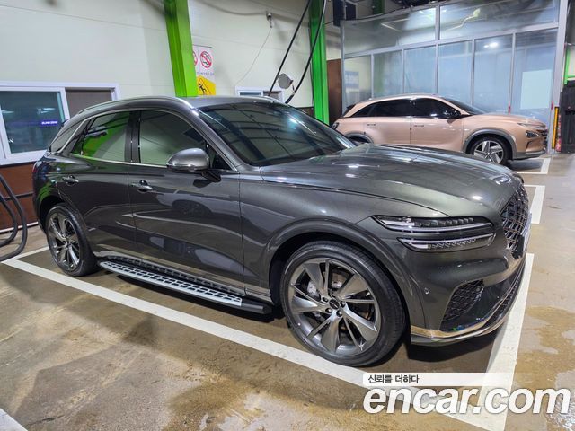 Genesis GV70 2.5T Gasoline 2WD — пробег 7 000 км — фото 1 из 5