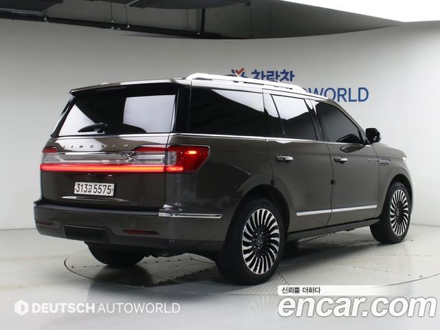 Lincoln Navigator из Кореи Encar