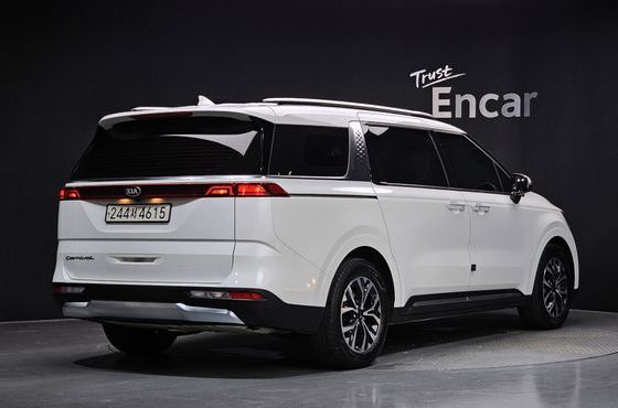 Kia Carnival Diesel 9-Seater Noblesse — пробег 68 606 км — фото 2 из 5