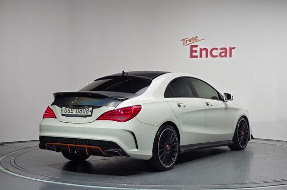 Mercedes-Benz CLA-Class CLA45 AMG 4MATIC — пробег 105 911 км — фото 2 из 5