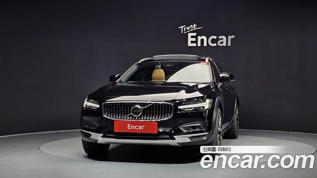 Volvo V90 B5 Ultimate AWD — пробег 3 633 км — фото 3 из 5