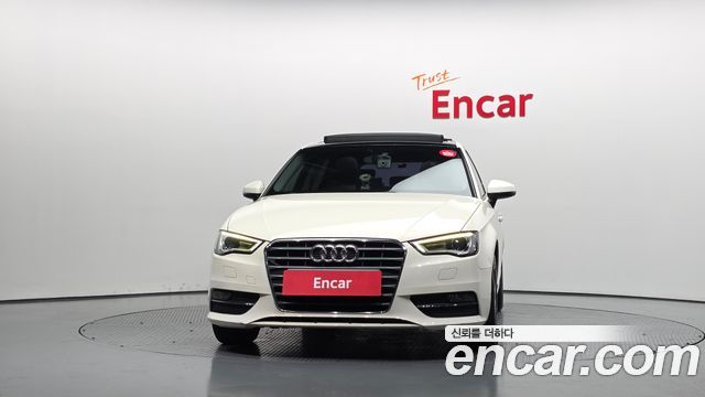 Audi A3 25 TDI Dynamic Sportback 8V — пробег 72 238 км — фото 3 из 5