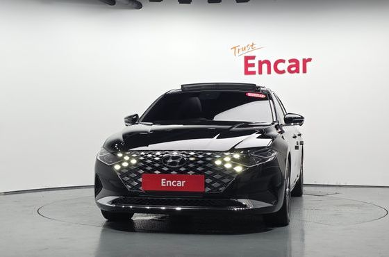 Hyundai Grandeur 2.5 Le Blanc — пробег 76 265 км — фото 3 из 5