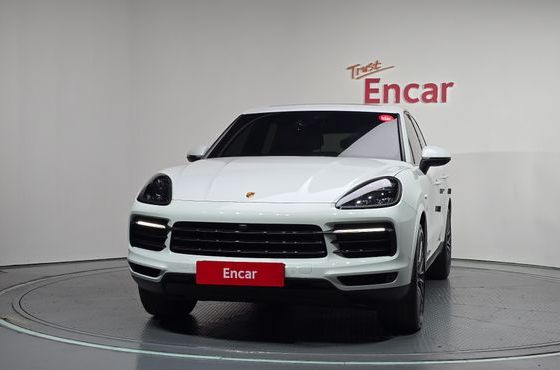 Porsche Cayenne 3.0 E-Hybrid — пробег 55 970 км — фото 3 из 5