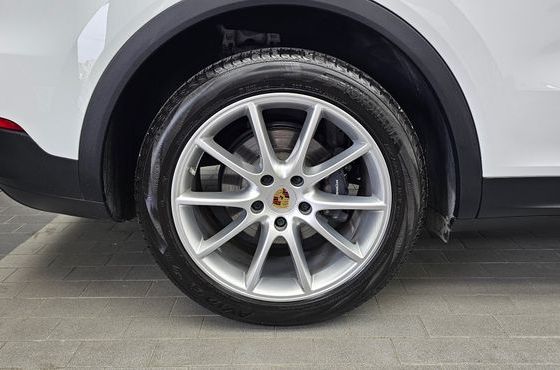 Porsche Cayenne 3.0 — пробег 33 645 км — фото 5 из 5