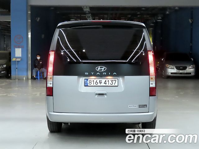 Hyundai Staria из Кореи Encar