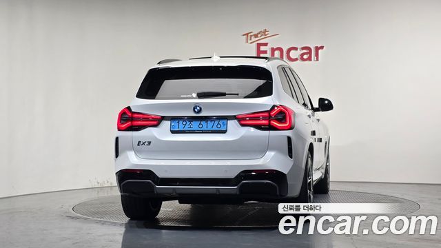 BMW iX3 из Кореи Encar