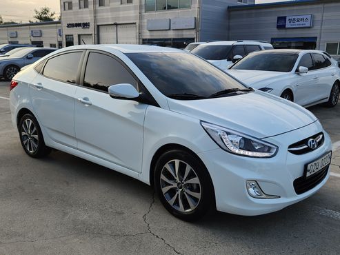 Hyundai Accent 1.6 GDI Premium — пробег 36 481 км — фото 3 из 5