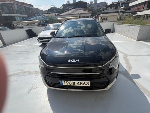 Kia Niro Prestige — пробег 46 095 км — фото 1 из 5