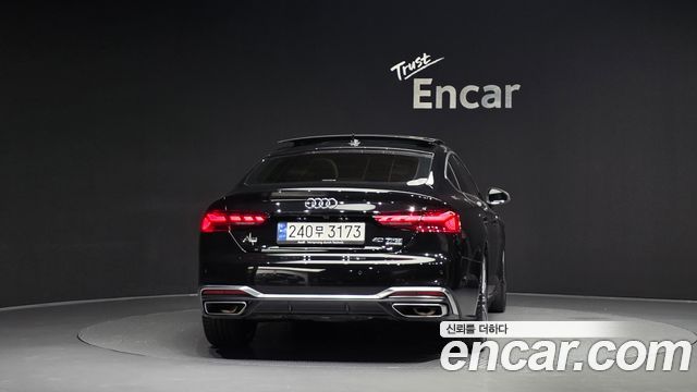 Audi A5 40 TFSI Quattro Premium Sportback — пробег 23 107 км — фото 4 из 5