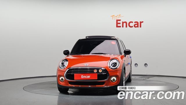 Mini Cooper 5Door HIGH 3rd — пробег 4 639 км — фото 3 из 5