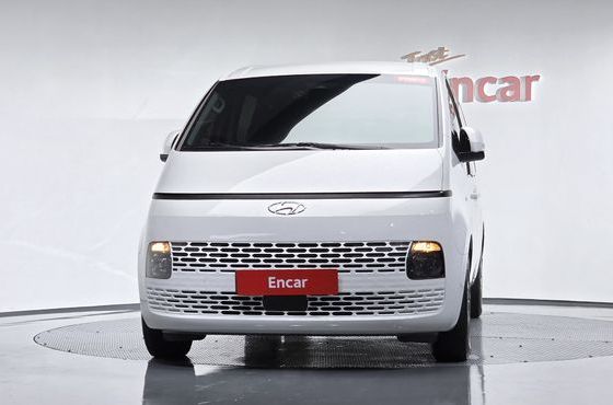 Hyundai Staria L3.5 Cargo 5-Seater Modern — пробег 46 980 км — фото 3 из 5