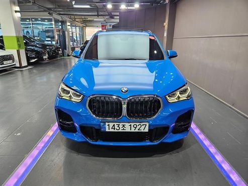 BMW X1 xDrive 20i M Sport — пробег 22 525 км — фото 1 из 5