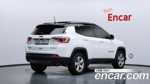 Jeep Compass из Кореи Encar
