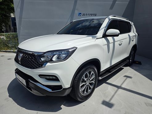Ssangyong Rexton Diesel 2.2 2WD Majesty — пробег 29 741 км — фото 2 из 5
