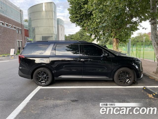 Kia Carnival Gasoline 7-Seater Gravity — пробег 34 897 км — фото 2 из 5