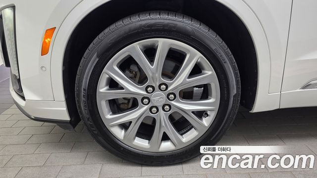 Cadillac XT6 из Кореи Encar
