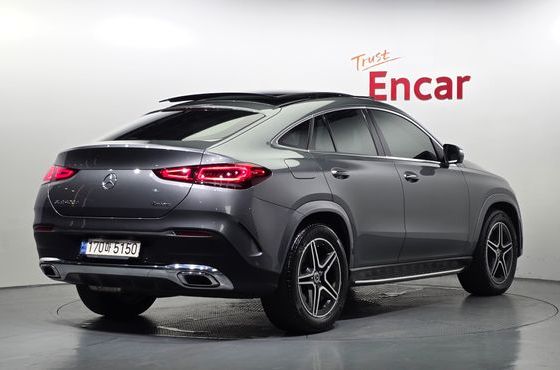 Mercedes-Benz GLE-Class GLE400d 4MATIC Coupe — пробег 76 042 км — фото 2 из 5