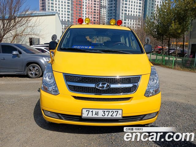 Hyundai Starex 4WD Guard car of chidren — пробег 233 207 км — фото 1 из 5