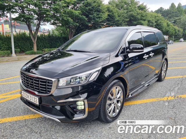 Kia Carnival из Кореи Encar