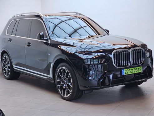 BMW X7 xDrive 40d M Sport 6STR — пробег 13 800 км — фото 1 из 5