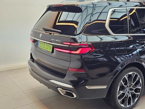 BMW X7 xDrive 40d M Sport 6STR — пробег 13 800 км — фото 2 из 5
