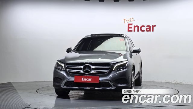 Mercedes-Benz GLC-Class GLC220 d 4MATIC Premium — пробег 96 868 км — фото 3 из 5