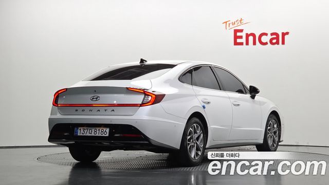 Hyundai Sonata 2.0 Premium Plus — пробег 45 153 км — фото 2 из 5