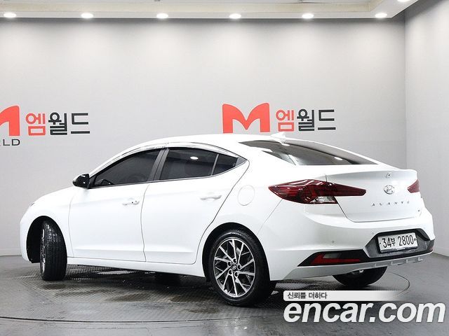 Hyundai AVANTE из Кореи Encar
