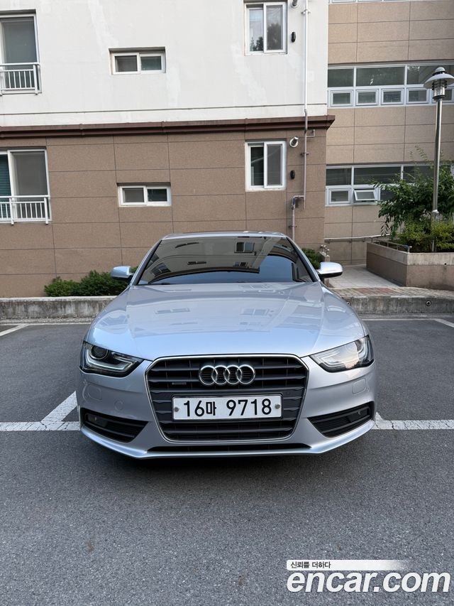 Audi A4 35 TDI Quattro Comfort Edition B8 — пробег 53 000 км — фото 1 из 5