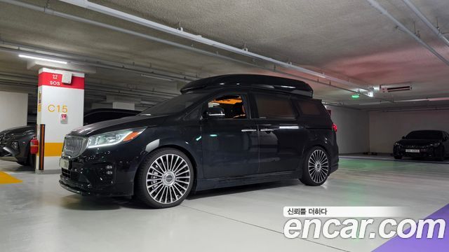 Kia Carnival из Кореи Encar