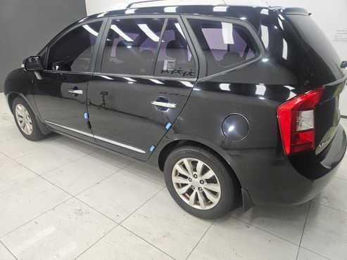 Kia Carens LPI 2.0 GLX High-Deluxe — пробег 140 000 км — фото 4 из 5