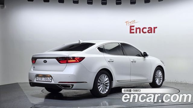 Kia K7 из Кореи Encar