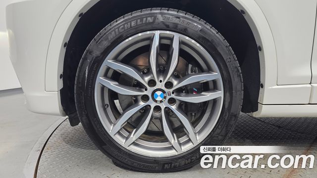BMW X3 xDrive 28i — пробег 129 492 км — фото 5 из 5