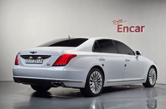 Genesis EQ900 3.3 T-GDI AWD Premiun Luxury — пробег 273 877 км — фото 2 из 5