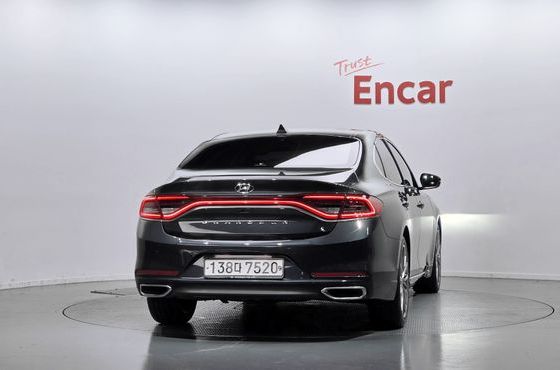 Hyundai Grandeur 2.4 Premium Special — пробег 81 615 км — фото 4 из 5